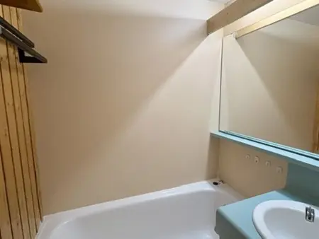 Appartement 4 pers avec balcon sud - Skis aux pieds : photo 7
