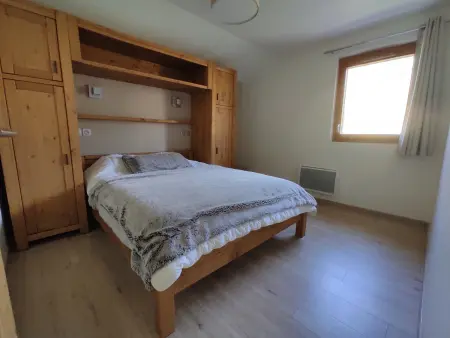 Duplex moderne 6 pers. à Vars, vue montagne et ski aux pieds : photo 9