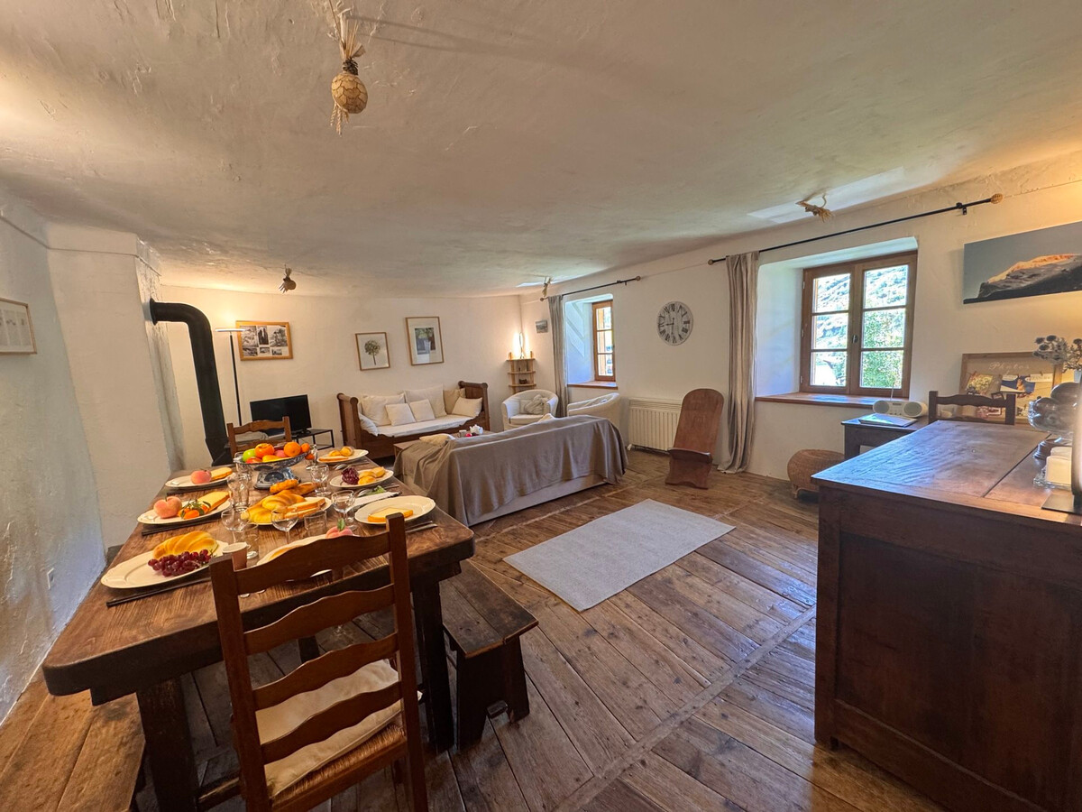 Appartement XIXe siècle vue vallée à Vars, 10 pers. - Photo 7