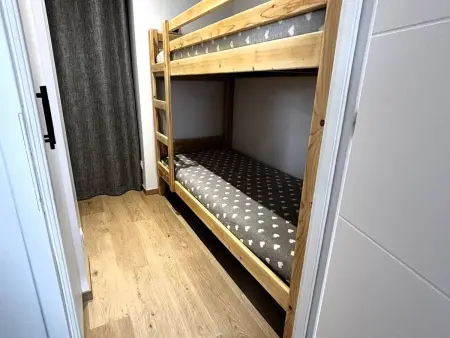Appartement 2 pièces rénové, parking privé aux Gets : photo 10