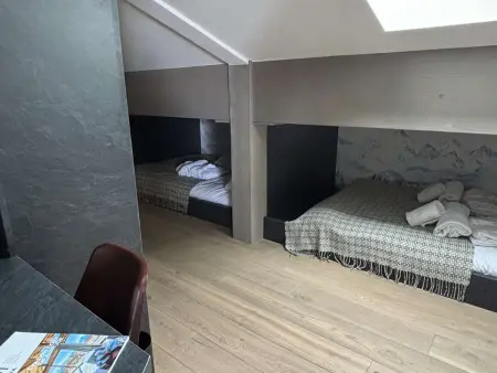 Appart 10 pers. 4 chambres vue Beaufortain + spa : photo 5