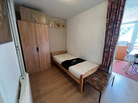 Studio vue pistes 18e étage - Besse-et-Saint-Anastaise : photo 7