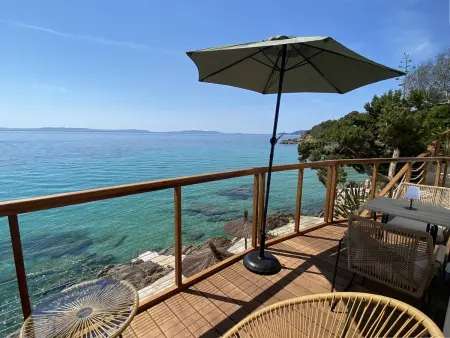 Appartement vue mer avec accès direct plage, Le Lavandou : photo 16