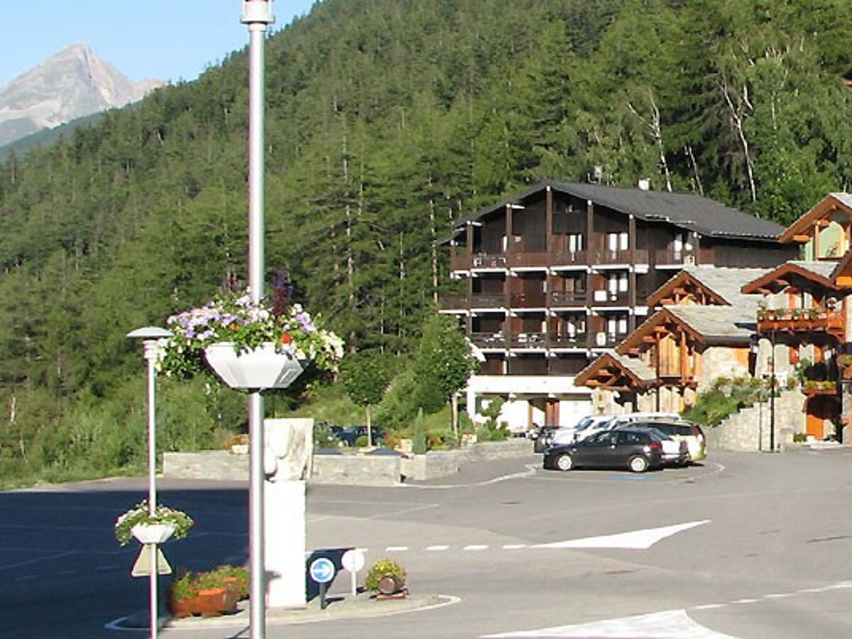 Studio 4 pers. balcon vue montagne, animaux OK - Photo 10