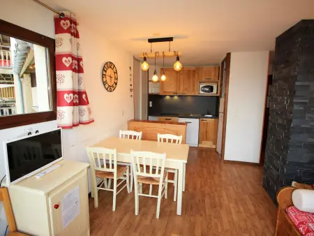 Location appartement à Villarodin Bourget, Appartement spacieux, animaux OK - 6 pers. Vue parc