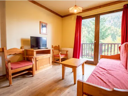 Appartement 2 pièces aux pieds des pistes à Valfréjus : photo 1