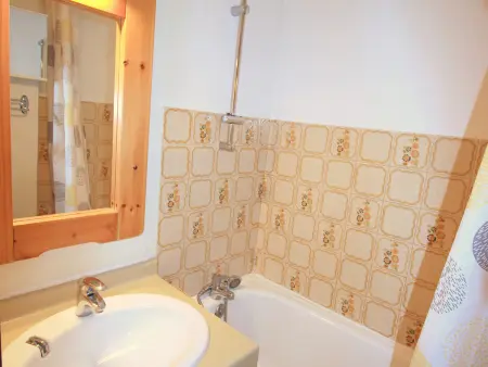 Appartement 2 pièces avec balcon à Villarodin-Bourget : photo 9