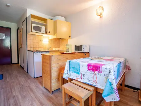 Appartement 2 pièces cabine 4 pers, balcon Sud à Villarodin-Bourget : photo 3