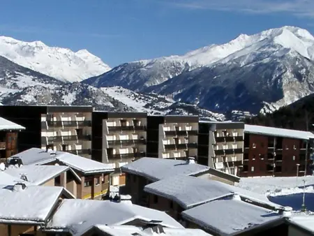 Appartement 2 pièces avec balcon sud à Villarodin-Bourget : photo 10