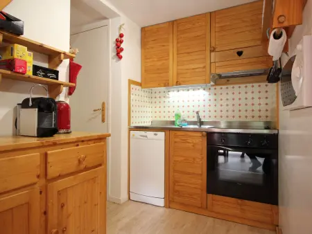 Appartement 3 pièces mezzanine 8 pers. à Villarodin-Bourget : photo 4
