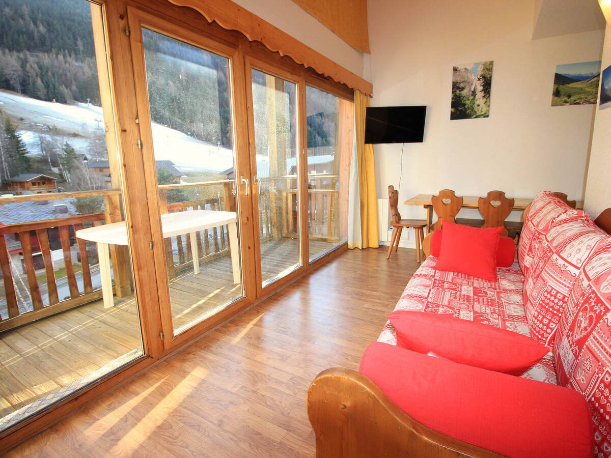 Duplex 6 pers. avec balcon Sud-Est à Villarodin-Bourget - Photo 2