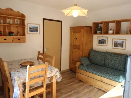 Appartement 2 pièces vue montagne, 6 pers. à Villarodin-Bourget : photo 2