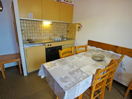 Appartement 2 pièces 6 pers. à Villarodin-Bourget, balcon : photo 2