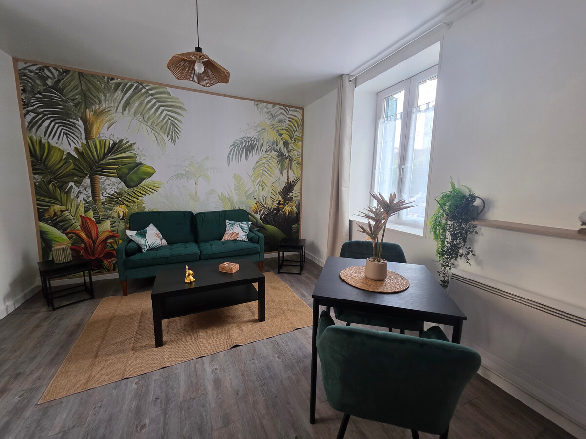 Le Tropizen – T2 rénové RDC avec terrasse à Luxeuil-les-Bains - Photo 5