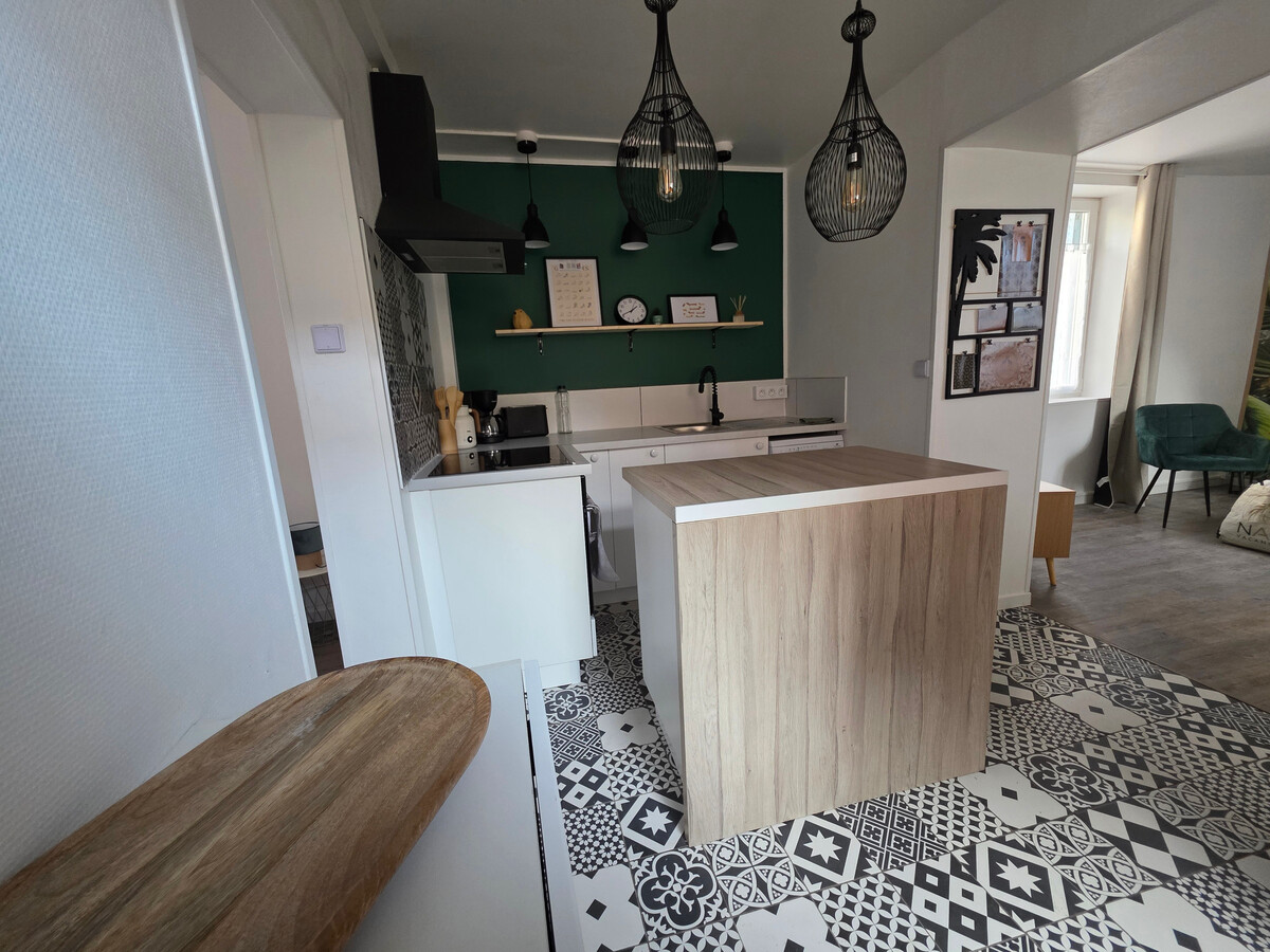 Le Tropizen – T2 rénové RDC avec terrasse à Luxeuil-les-Bains - Photo 9