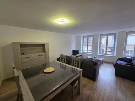 Appartement Central 50 m² - Luxeuil-les-Bains : photo 2