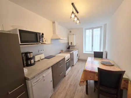 Appartement Central 50 m² - Luxeuil-les-Bains : photo 6