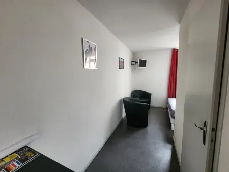 Appartement 27 m² centre-ville, 600 m des thermes : photo 5