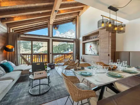 Appartement 80m² vue vallée, 200m des pistes à Méribel : photo 1