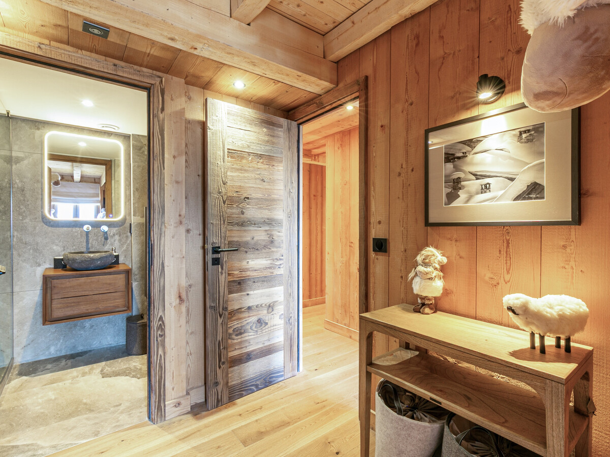 Demi-ferme 14 pers., 5 chambres vue village à Megève - Photo 10