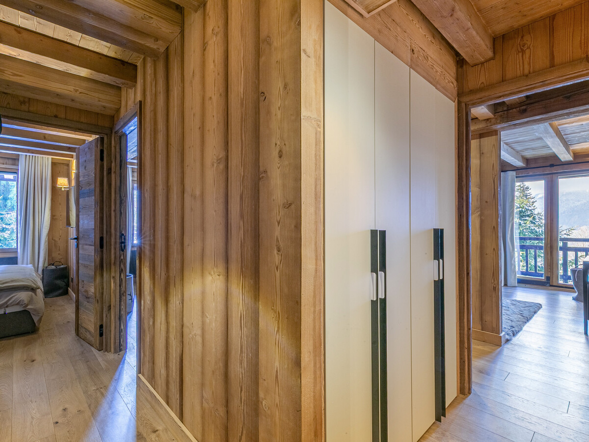 Demi-ferme 14 pers., 5 chambres vue village à Megève - Photo 27