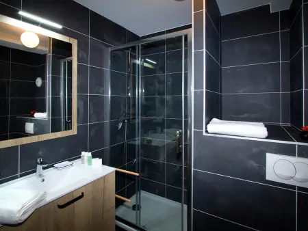 T4 107 m² aux Deux Alpes, 100 m pistes et remontées : photo 10