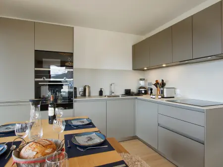 Appartement 6 pers. avec balcon Sud à Huez, départ ski : photo 4