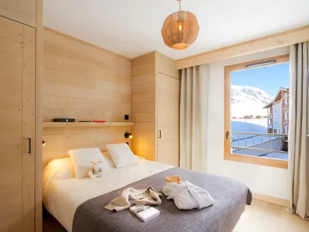 Appartement ski aux pieds à Huez, balcon 13m² vue pistes : photo 6