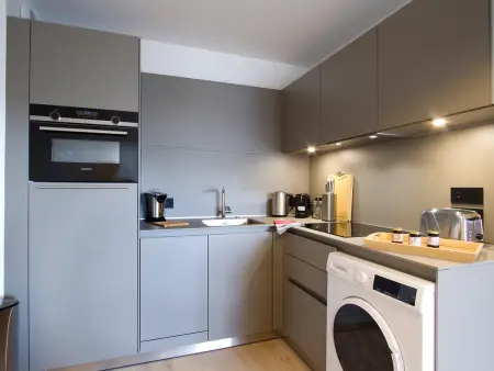 Appartement ski aux pieds à Huez avec piscine : photo 3