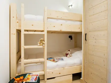 Appartement ski aux pieds à Huez avec piscine : photo 5