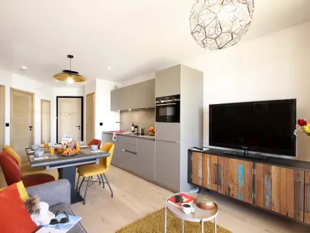 Appart 43m² sud avec balcon à Huez, ski aux pieds : photo 2