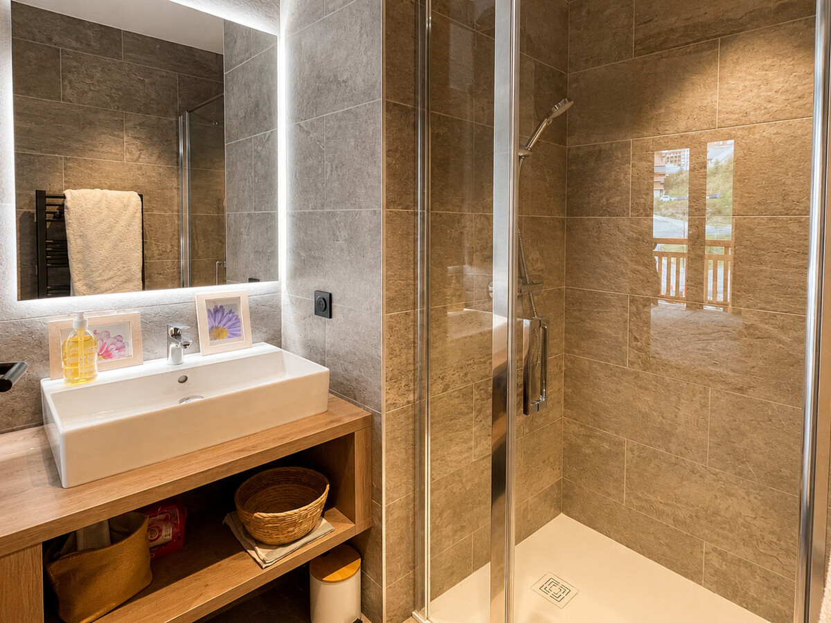 Appartement T2 cabine à 10m des pistes, L'Alpe d'Huez - Photo 5