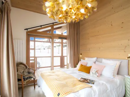 Appartement 115m² vue pistes, 5 chambres - Huez : photo 9