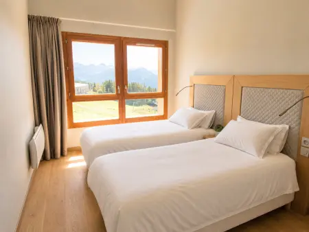 Appartement 80m² au dernier étage - Piscine & Spa : photo 5