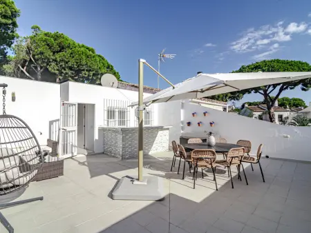 Appartement 3 chambres avec piscine et jardin à Estepona : photo 4