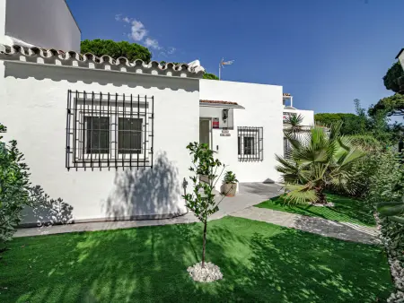 Appartement 3 chambres avec piscine et jardin à Estepona : photo 5