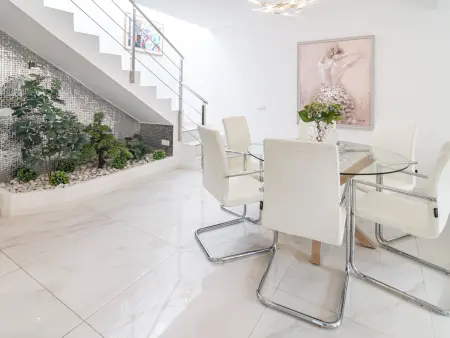 Appartement 3 chambres avec piscine et jardin à Estepona : photo 29
