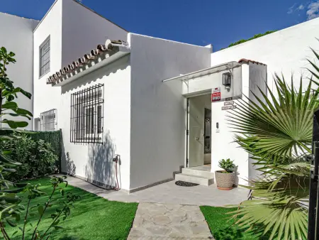 Appartement 3 chambres avec piscine et jardin à Estepona : photo 33