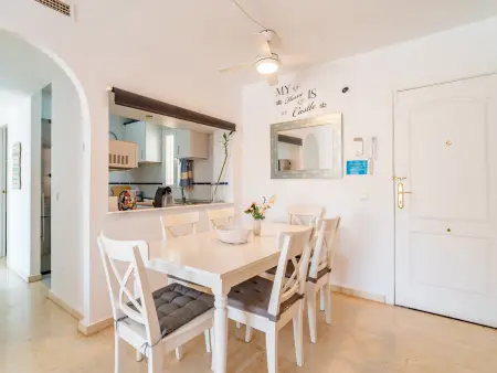 Appartement 75 m² solarium privé, piscine, parking : photo 13
