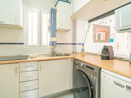 Appartement 75 m² solarium privé, piscine, parking : photo 17