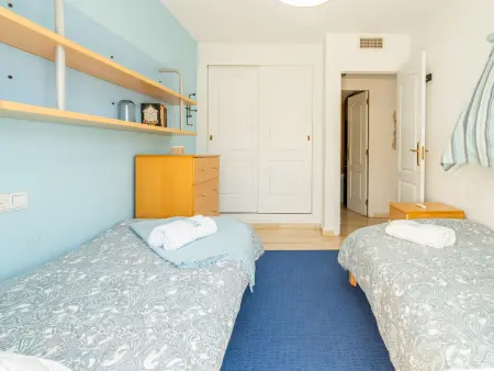Appartement 75 m² solarium privé, piscine, parking : photo 25