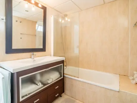 Appartement 75 m² solarium privé, piscine, parking : photo 27