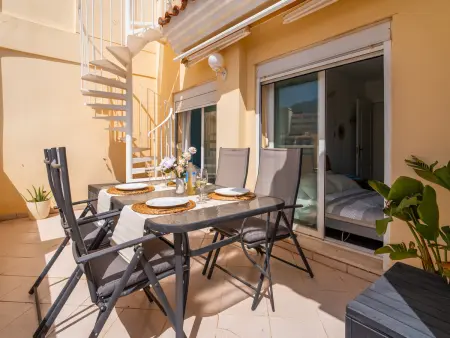 Appartement 75 m² solarium privé, piscine, parking : photo 28