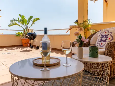 Appartement 75 m² solarium privé, piscine, parking : photo 33