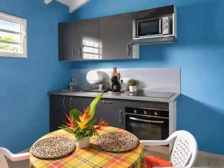 Appartement 27 m² avec jardin clôturé à Port-Louis : photo 3