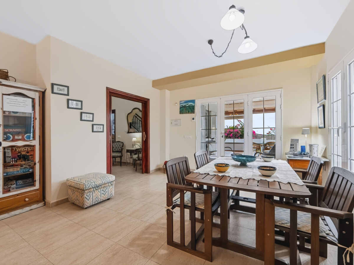 Villa Rompeolas : 8 pers, piscine privée, 50 m plage - Photo 3