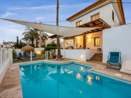 Villa Rompeolas : 8 pers, piscine privée, 50 m plage