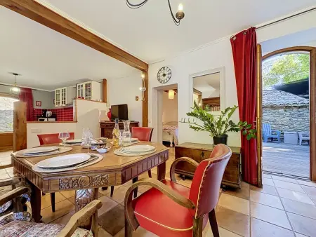 Gîte Château de la Favède, 3 pièces, piscine privée, Les Salles-du-Gardon : photo 10