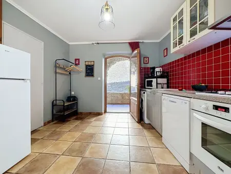 Gîte Château de la Favède, 3 pièces, piscine privée, Les Salles-du-Gardon : photo 22
