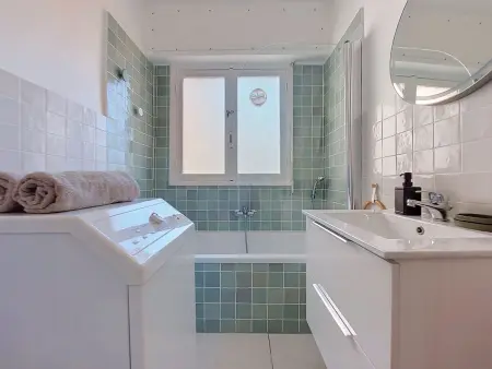 Le Magellan : studio rénové avec balcon à Menton : photo 12